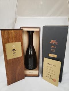 空瓶箱付】黒龍 無二 MUNI 2013 No.756 レア限定酒 - メルカリ