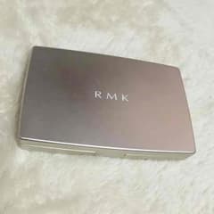 RMK  ジェルエマルジョンコンパクト ファンデーションのサムネイル