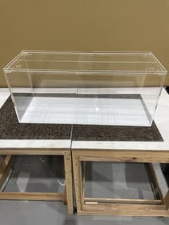アクリル水槽、w790.d300.h345。 アクリル水槽、w790.d300.h345。 - メルカリ