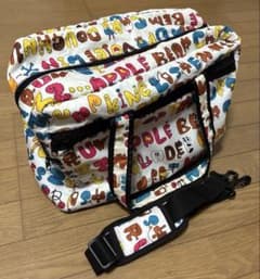 Gladly Gladee ボストンバッグ マザーズバッグ　旅行バッグ　英字のサムネイル