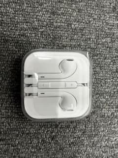 新品 純正 iPhone イヤホンヘッドフォン イヤーバッドのサムネイル