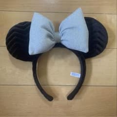 ディズニーミニーカチューシャ 黒とシルバー　ベロア素材のサムネイル