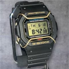 レア】g-shock DW-5600E ゴールド液晶 - メルカリ