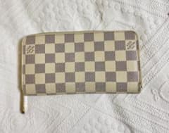 ルイヴィトン ダミエ アズール ジッピー 長財布 ！のサムネイル