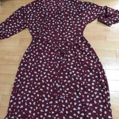 花柄ロングワンピースのサムネイル
