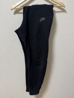 【ブラック】NIKE TECH FLEECE テックフリースのサムネイル