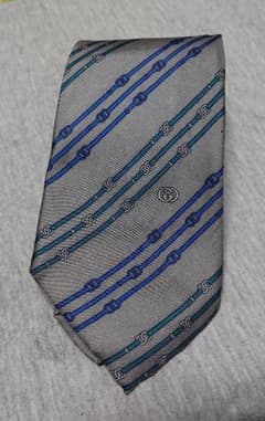 オールドGUCCI シルク100%ネクタイ ヴィンテージのサムネイル