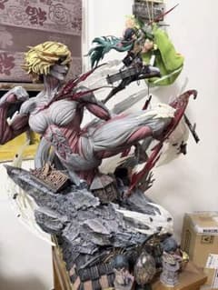 進撃の巨人 女型の巨人 ミカサ フィギュアのサムネイル