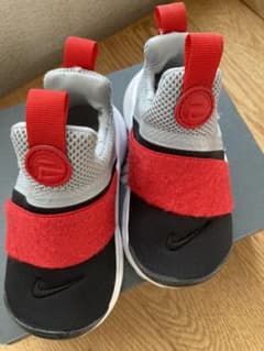 13.0cm NIKE キッズスニーカーのサムネイル