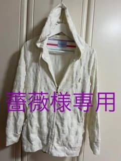 ツモリチサト　パーカーのサムネイル