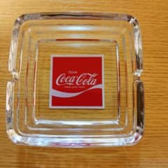 Coca-Cola ガラス製 灰皿 スクエア型 10個セット Coca-Cola ガラス製 置き型灰皿 スクエア型 - メルカリ