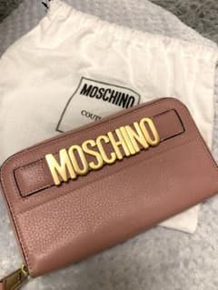 モスキーノ　長財布のサムネイル