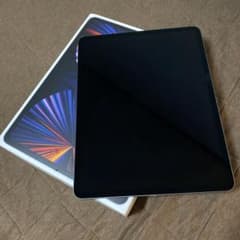 iPad Pro 12.9インチ 第5世代 256GB スペースグレーのサムネイル