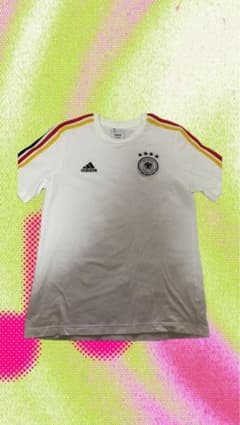 adidas ドイツ代表 サッカーTシャツのサムネイル
