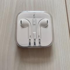 iPhone純正イヤホン iPhoneイヤホンのサムネイル