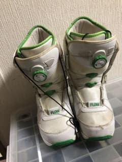 FLOW  スノーボードブーツ　26.5cm  値下げのサムネイル