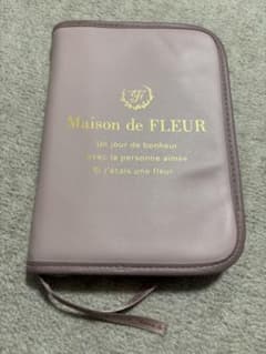 Maison de FLEUR マルチケース　ピンクのサムネイル