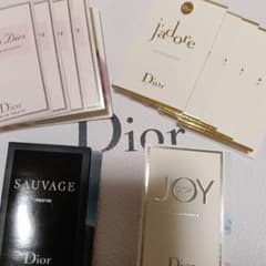 Dior 香水 サンプルセットのサムネイル