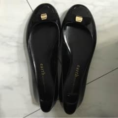 アースのパンプス23.0㎝のサムネイル