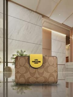 COACH C0082 シグネチャー コンパクト財布 イエローのサムネイル