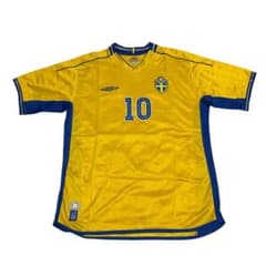 【Used】UMBRO スウェーデン代表 03/04 イブラヒモヴィッチ 10 Used】UMBRO スウェーデン代表 03/04 イブラヒモヴィッチ 10 - メルカリ