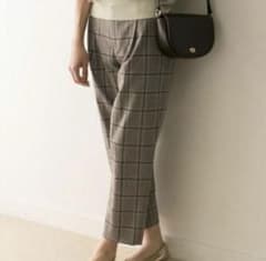【美品】URBAN RESEARCH タックテーパードチェック柄 パンツ 38