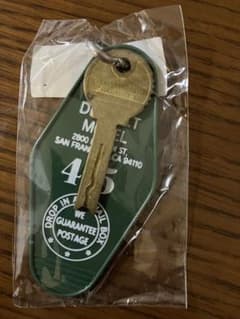 ネイティブジャパニーズ　キーホルダーのサムネイル