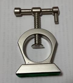 くるみ割り器のサムネイル