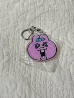 ピンクキャラクター キーホルダーのサムネイル