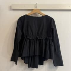 RBS レイビームス　Ray BEAMS フリル付き黒長袖シャツのサムネイル