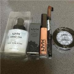 NYX  コスメ5点まとめ売りのサムネイル