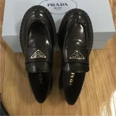 PRADA★ レザー ローファー　36のサムネイル