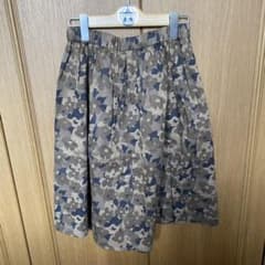 花柄スカートのサムネイル