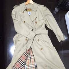 Burberry トレンチコートのサムネイル