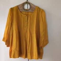 MACPHEE/山吹色 軽量シャツ 綿55% シルク45%のサムネイル
