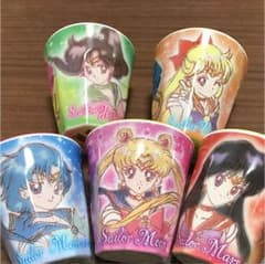 セーラー戦士 メラミンコップのサムネイル