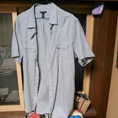 gap シャツ二枚のサムネイル