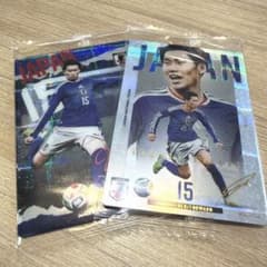 ツインウエハース　日本代表　サッカー　鎌田大地選手　レア&ノーマル　2枚セットのサムネイル
