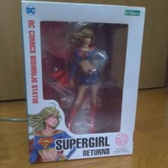 DC スーパーガール リターンズ 1/7 PVC製 塗装済み完成品フィギュアのサムネイル