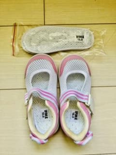 イフミー 上履き　16cm 2〜3回使用　美品　インソール付きのサムネイル