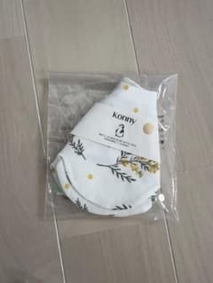 ★セール★ konny コニー　スタイ　よだれかけ　新品未開封のサムネイル