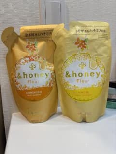 &honey Fleur 金木犀＆ミモザ シャンプー＆コンディショナーのサムネイル