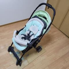 コンビ ベビーカー メチャカルハンディαのサムネイル