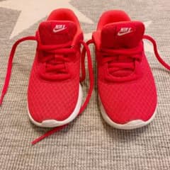 NIKE ナイキ スニーカーのサムネイル