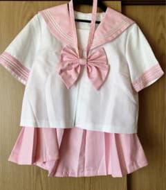 ピンク セーラー服のサムネイル