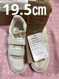 ASICS 1204A103 ホワイト スニーカー　19.5 ㎝のサムネイル