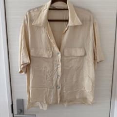 ZARA 半袖シャツ ベージュ Lのサムネイル