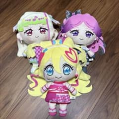 キュアアイドル キュアズキューン キュアキッスぬいぐるみのサムネイル