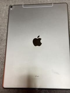 iPad Pro(第二世代）６４Ｇのサムネイル