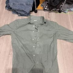 UNIQLO ギンガムチェック 長袖シャツ グリーン Mのサムネイル
